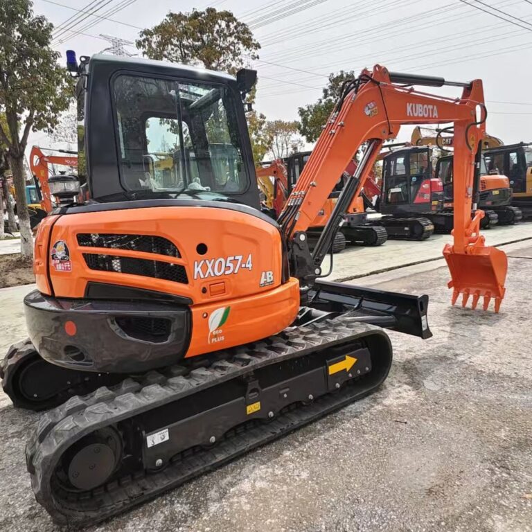KUBOTA kx057