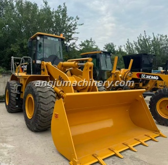 Used loader CAT966H