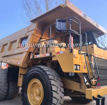 Used dump truck CAT773E